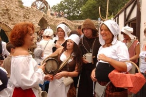 Foire Médiévale et le village artisanal au château de Franchimont (Meuse)