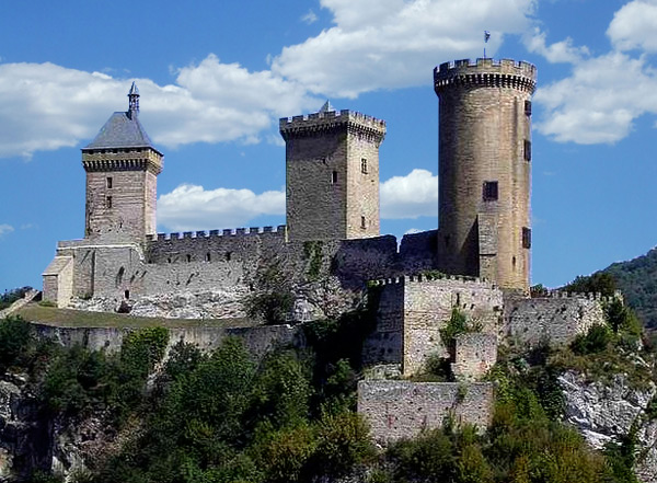 chateau_fort_histoire_medievale_comte_foix_patrimoine_historique_moyen-age
