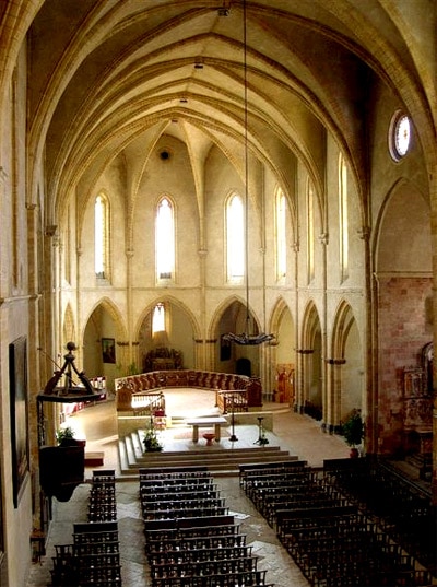 fetes_historiques_foix_ville_medievale_historique_abbaye_saint_volusien