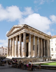 monument_patrimoine_ville_historique_vienne_temple_romain