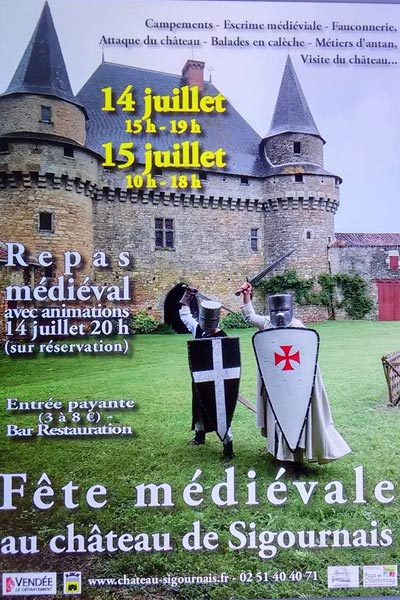 fetes_medievales_marche_animations_château_de_sigournais_vendee_loire