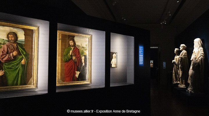 Photo de l'exposition sur Anne de Bretagne au musée Anne de Beaujeu dans l'Allier
